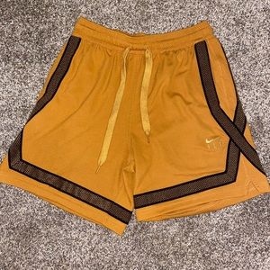 Womens Nike Fly Basketball Shorts